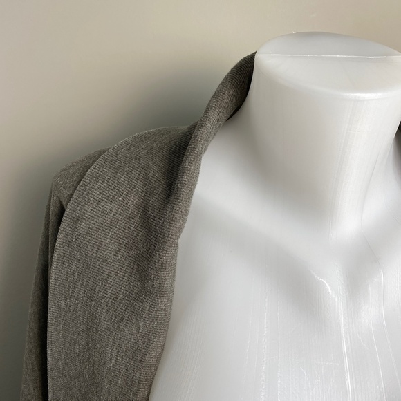 Bluenotes Women's Large Long Sleeve Open Shrug Draped Collar Gray Below Waist - Picture 6 of 12